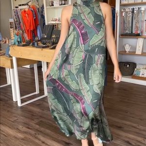 Gorgeous Karlie size L large high neck silky maxi great for vacation tropical
